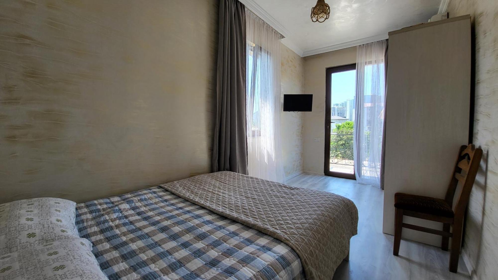 Guesthouse Gocha Beridze Batumi Luaran gambar